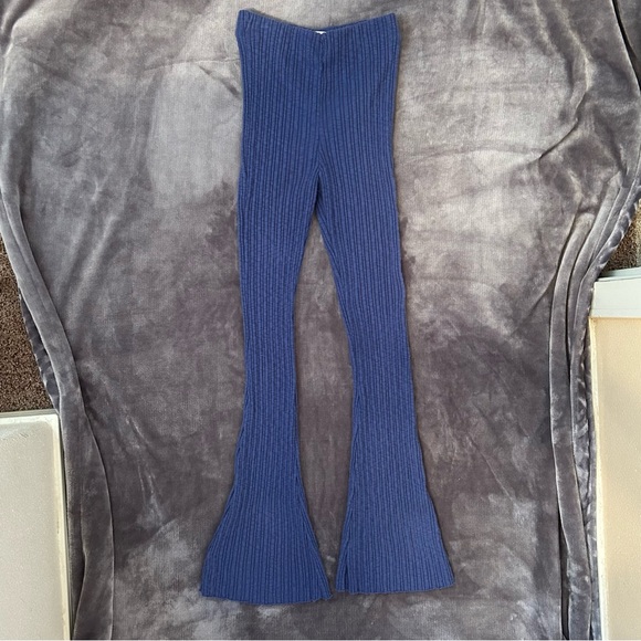 Urban Outfitters Rosie ribbed flare - Picture 2 of 4